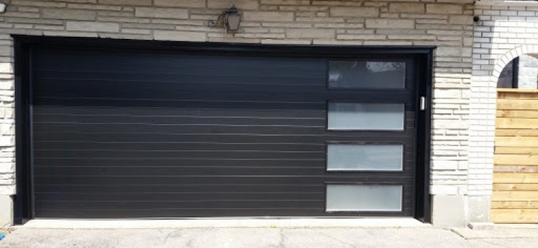 How Half a Year of Daily Use Wears Down a Garage Door