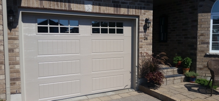 Modern Garage Door Installation Features for Ontario Homes